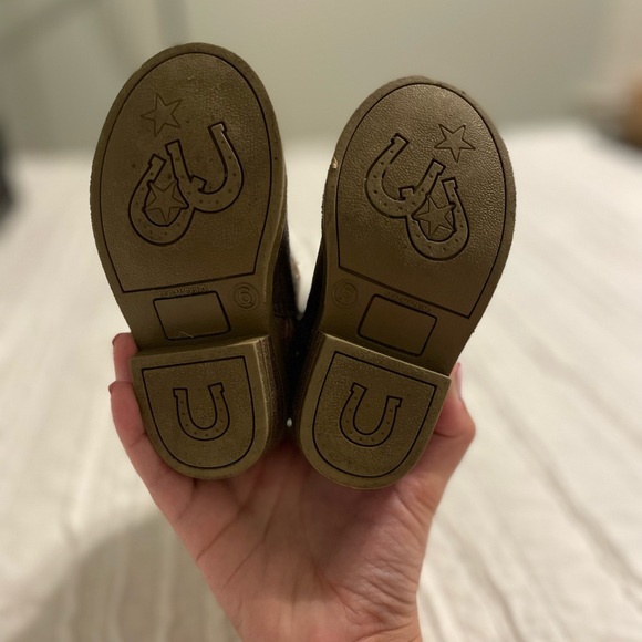 SOLD! Girls western boots - Picture 4 of 4